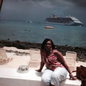 Meet your Posher, Bobbie